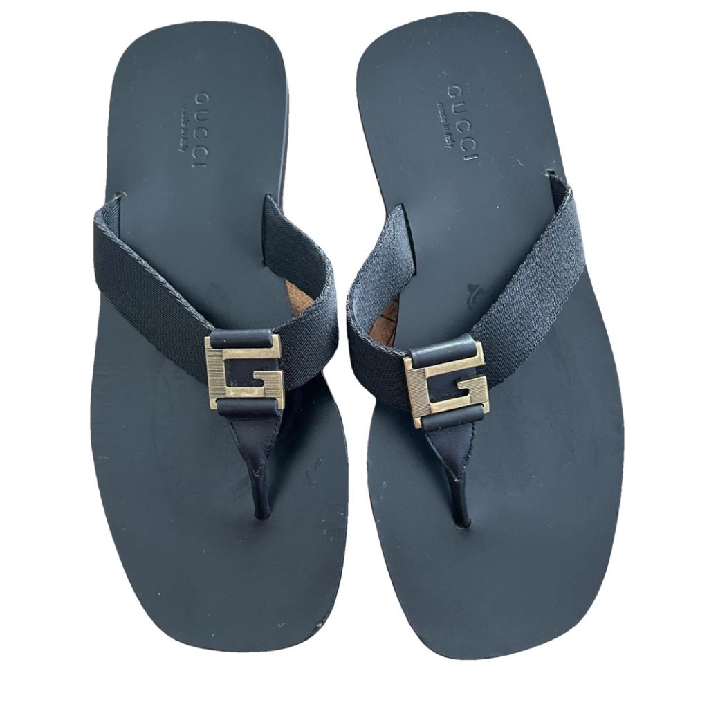 Gucci Black, Leather, T-Strap Sandal - Tom Ford Collection - Like New!